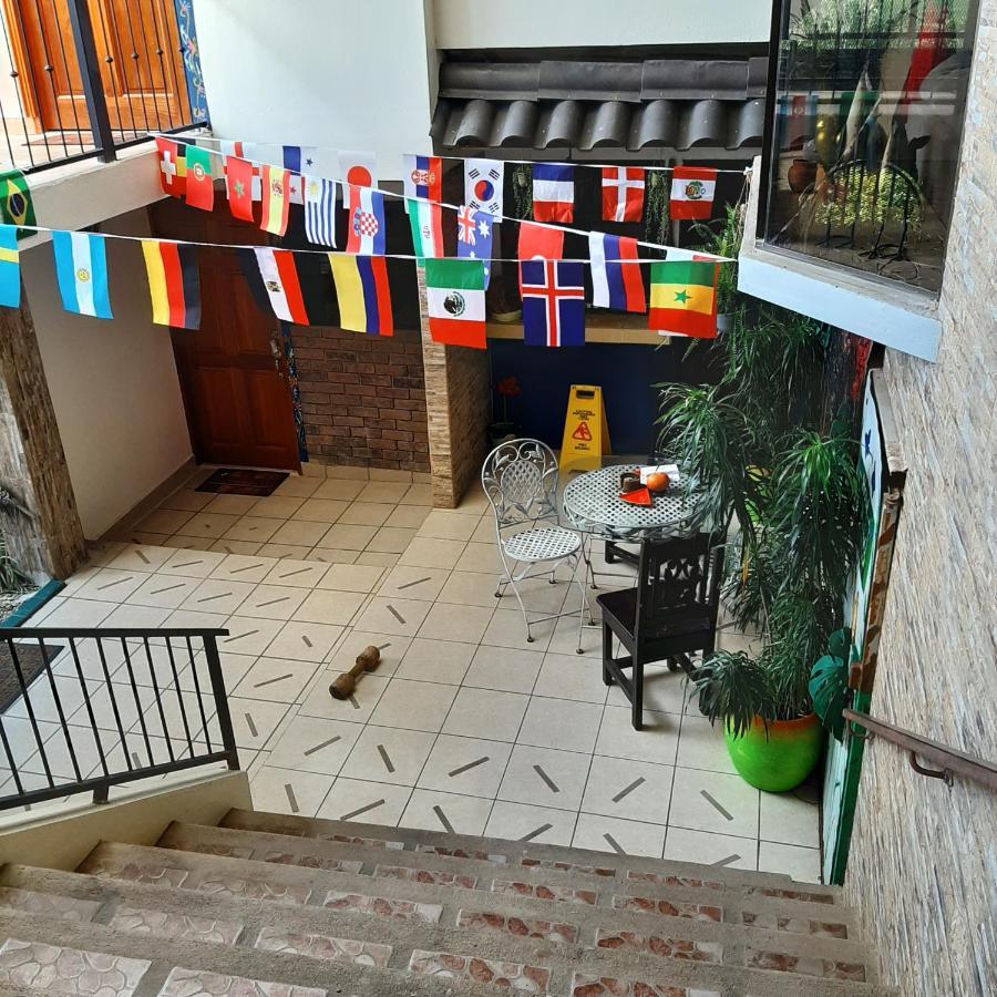 Rancha Azul Inn Алахуела Екстер'єр фото